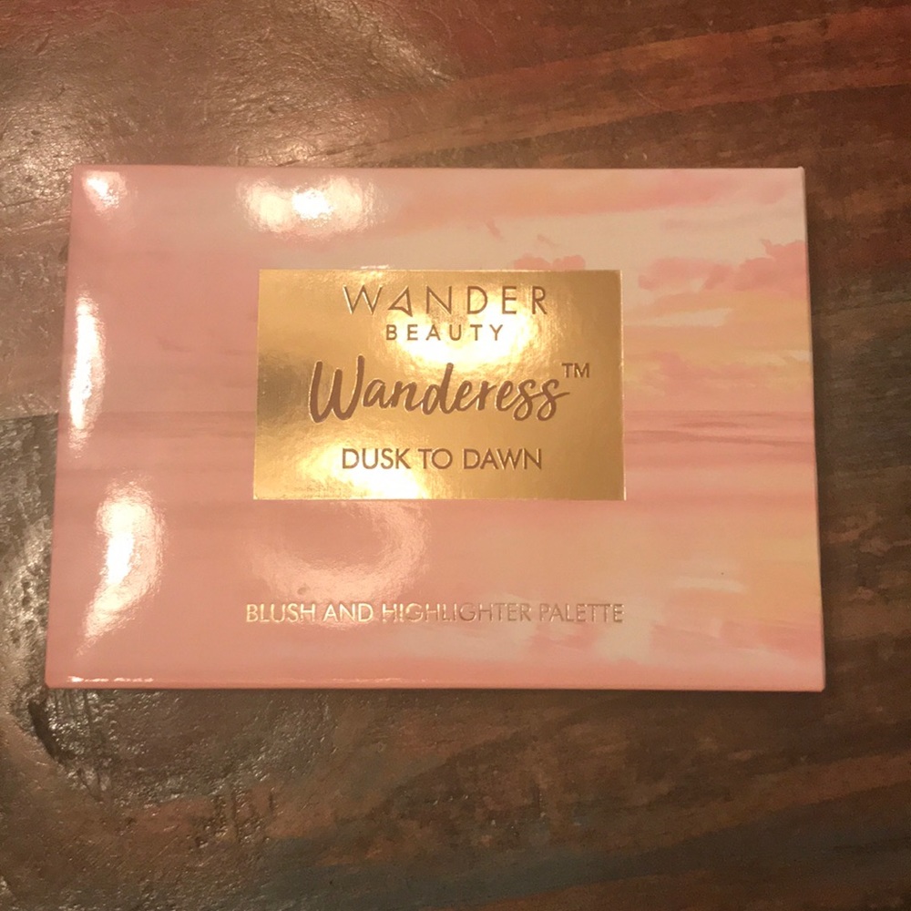 Wander Beauty Dusk to Dawn Highlighter Palette